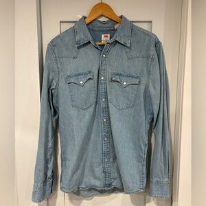 Levi’s Western Standard Fit Shirt (M)